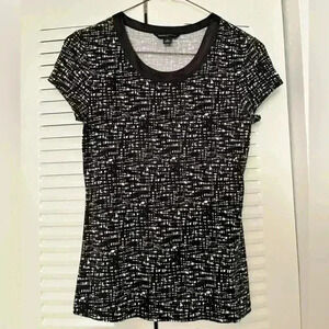 BANANA REPUBLIC Black & White Women Tee  | XSMALL‎